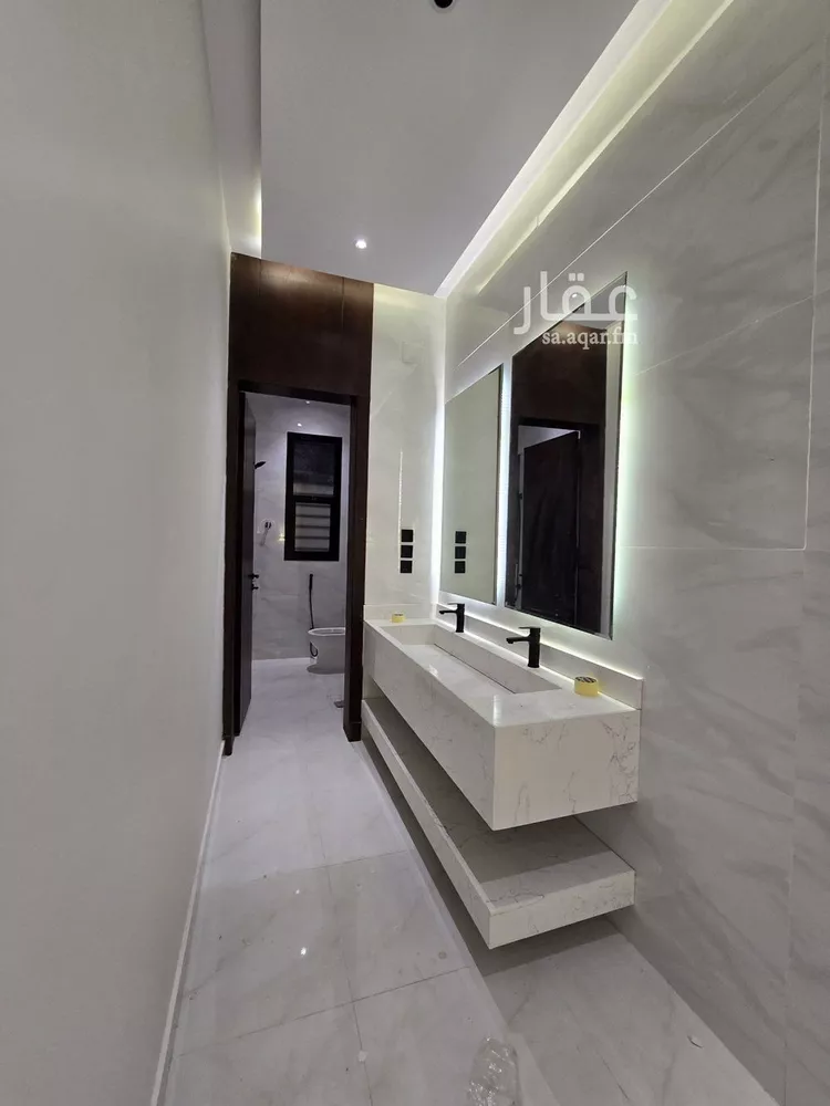شقة للبيع في شارع الراجحي, حي الظرفة, مدينة خميس مشيط, منطقة عسير صورة 2