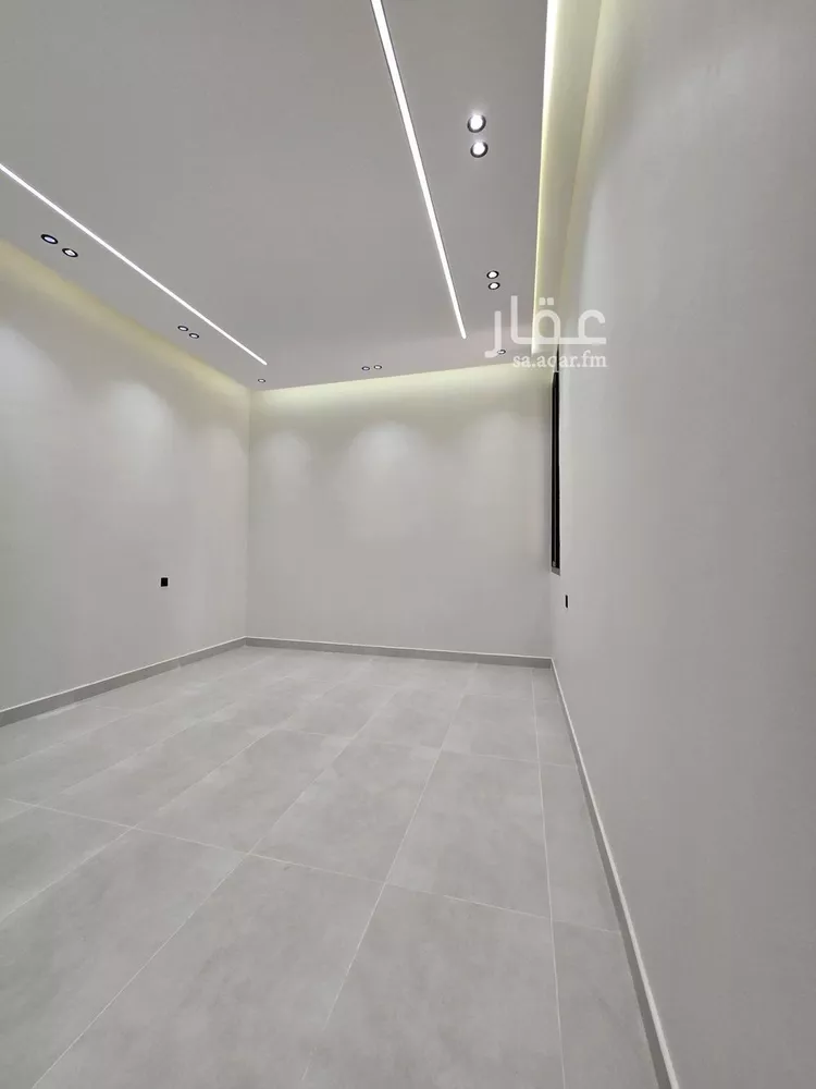 دور للبيع في شارع ابن النحوي, حي المعمورة, مدينة خميس مشيط, منطقة عسير صورة 5