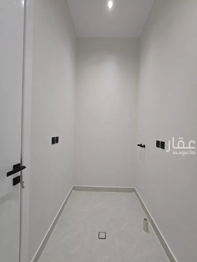 شقة للبيع في شارع المحالة, حي الزهور, مدينة ابها, منطقة عسير صورة 3