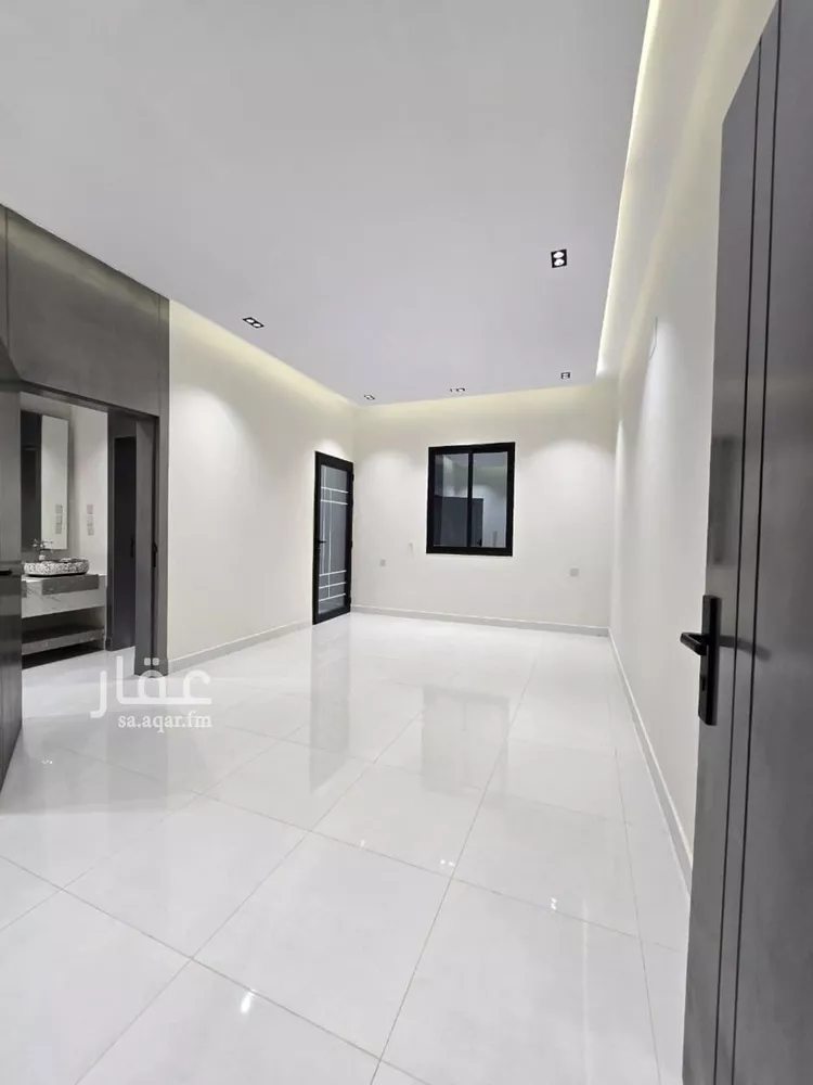 شقة للبيع في شارع طاهر التميمي, حي المعارض, مدينة خميس مشيط, منطقة عسير صورة 2