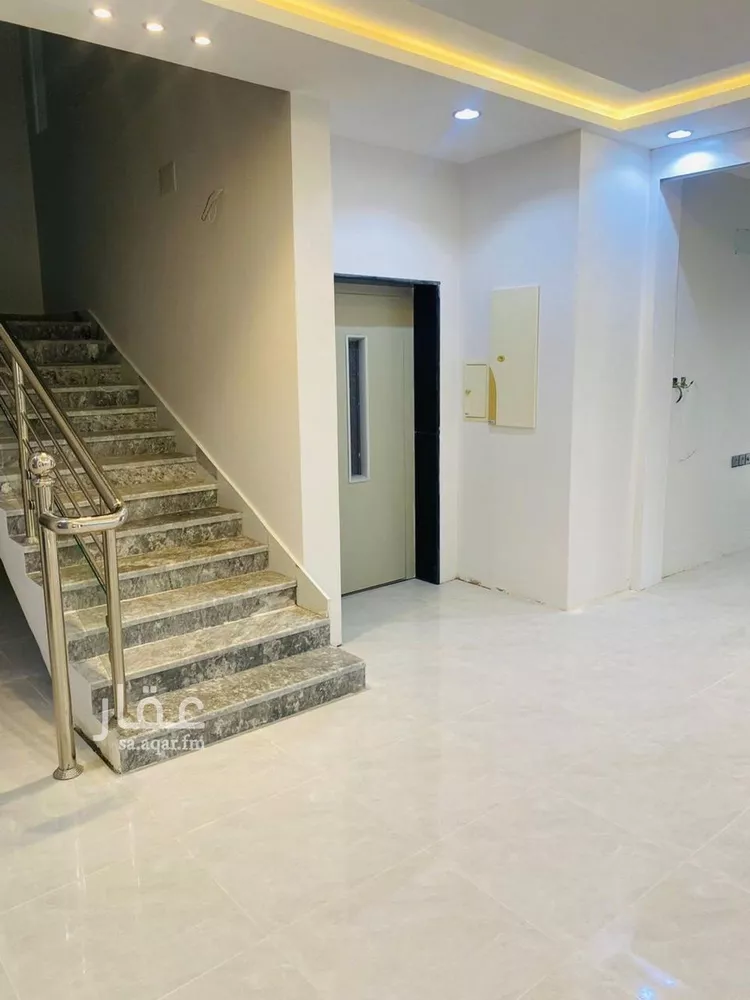 فيلا للبيع في شارع ابي بكر العطار, حي النور, مدينة خميس مشيط, منطقة عسير صورة 2