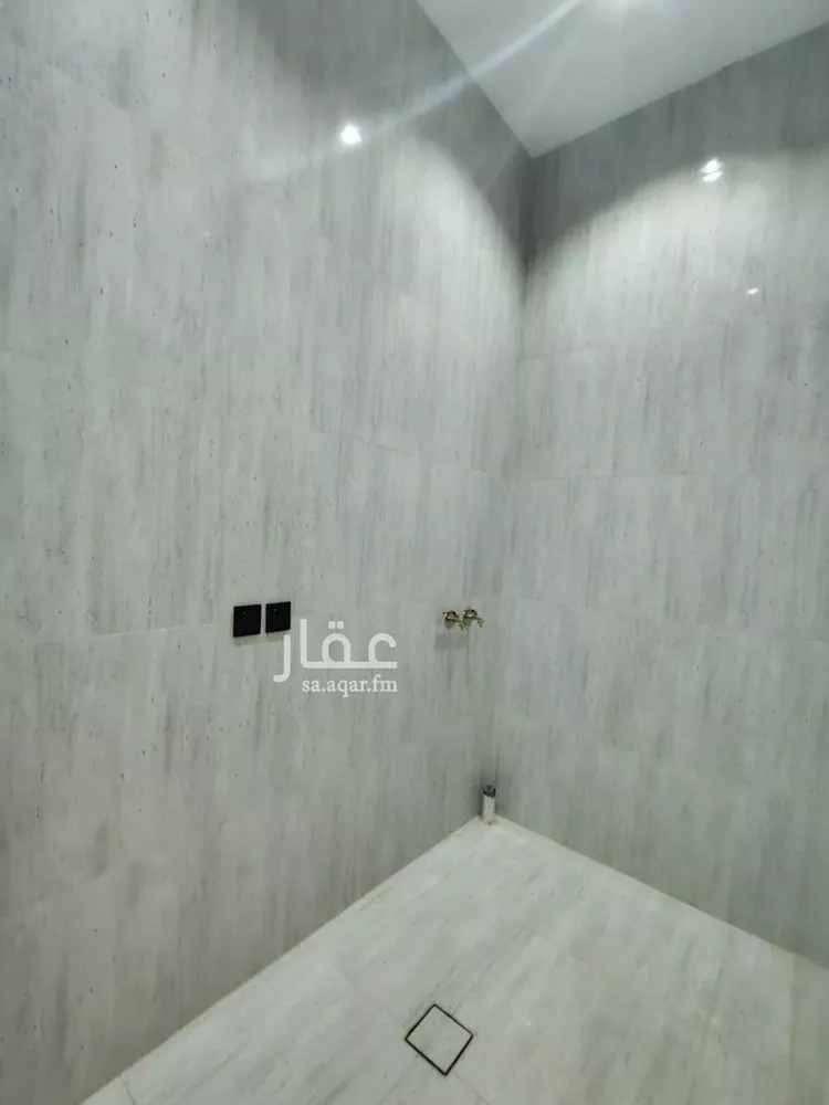 شقة للبيع في شارع الورود 44, حي الورود, مدينة خميس مشيط, منطقة عسير صورة 4