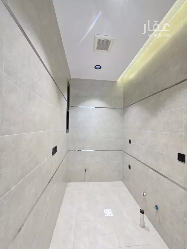 دور للبيع في شارع المعلاة 112, حي المعلاة, مدينة أحد رفيدة, منطقة عسير صورة 3