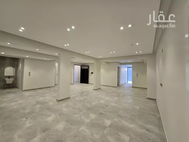 شقة للبيع في شارع عبدالله بن عمرو, حي البديع, مدينة ابها, منطقة عسير صورة 3