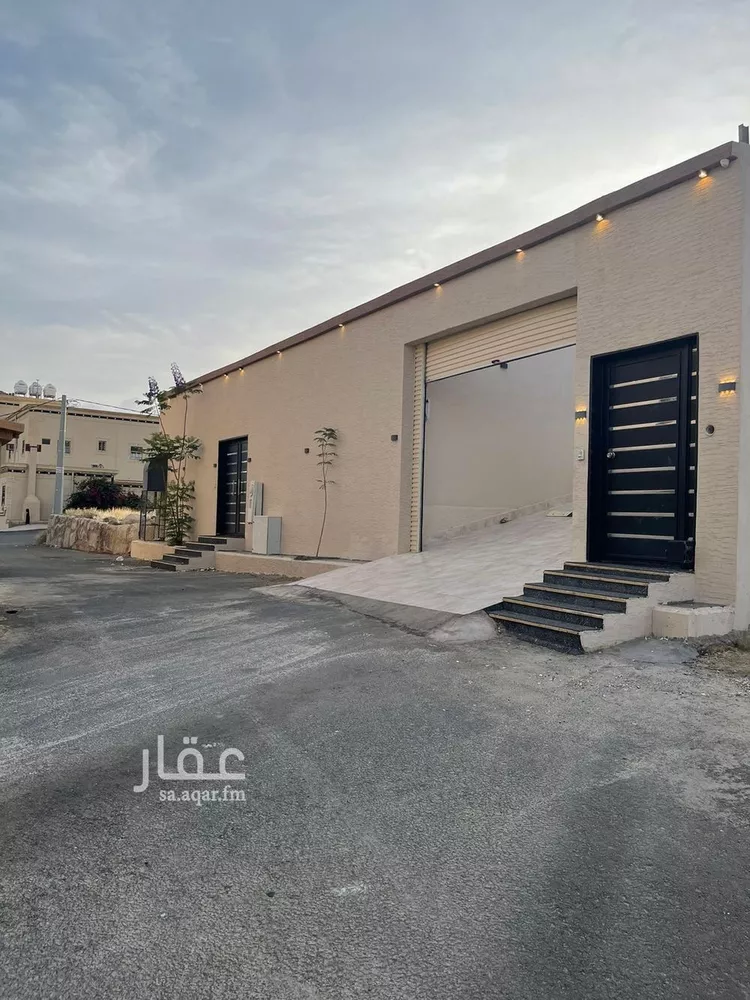 فيلا للبيع في شارع ابي منصور الكوفي, حي جنوب تندحة, مدينة خميس مشيط, منطقة عسير
