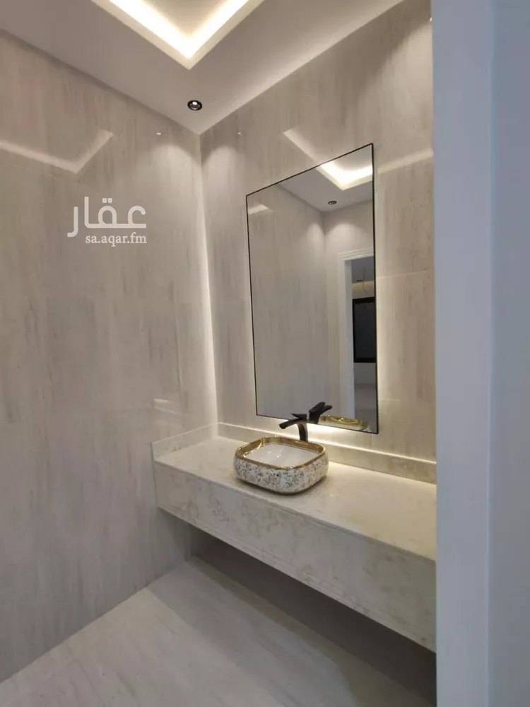 دور للبيع في شارع الورود, حي الورود, مدينة خميس مشيط, منطقة عسير 33