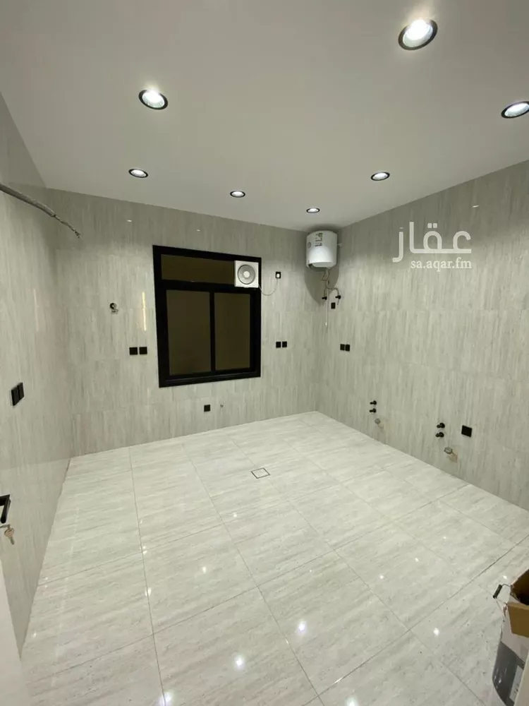 دور للبيع في شارع الورود, حي الورود, مدينة خميس مشيط, منطقة عسير 24