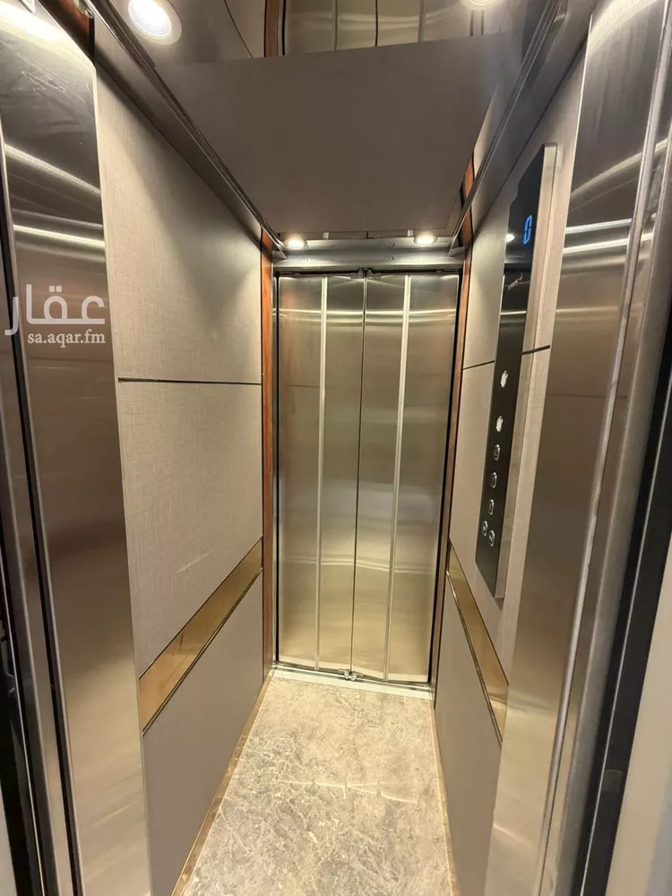 شقة للبيع في شارع المسافرة, حي الروابي, مدينة أبها, منطقة عسير صورة 4