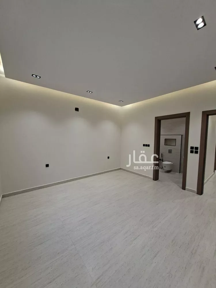 شقة للبيع في شارع احمد بن عفيف, حي الجنادرية, مدينة الرياض, منطقة الرياض 7