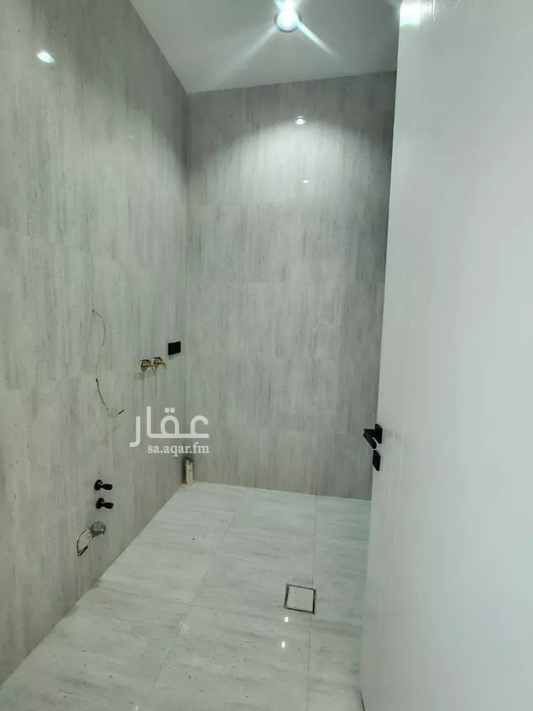 دور للبيع في شارع الورود, حي الورود, مدينة خميس مشيط, منطقة عسير 16