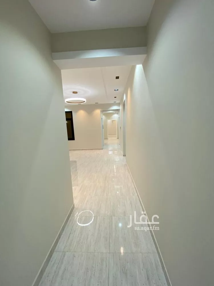 دور للبيع في شارع الورود, حي الورود, مدينة خميس مشيط, منطقة عسير صورة 3