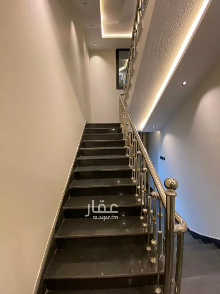 دور للبيع في شارع ابي حامد العماد, حي اليرموك, مدينة خميس مشيط, منطقة عسير صورة 5