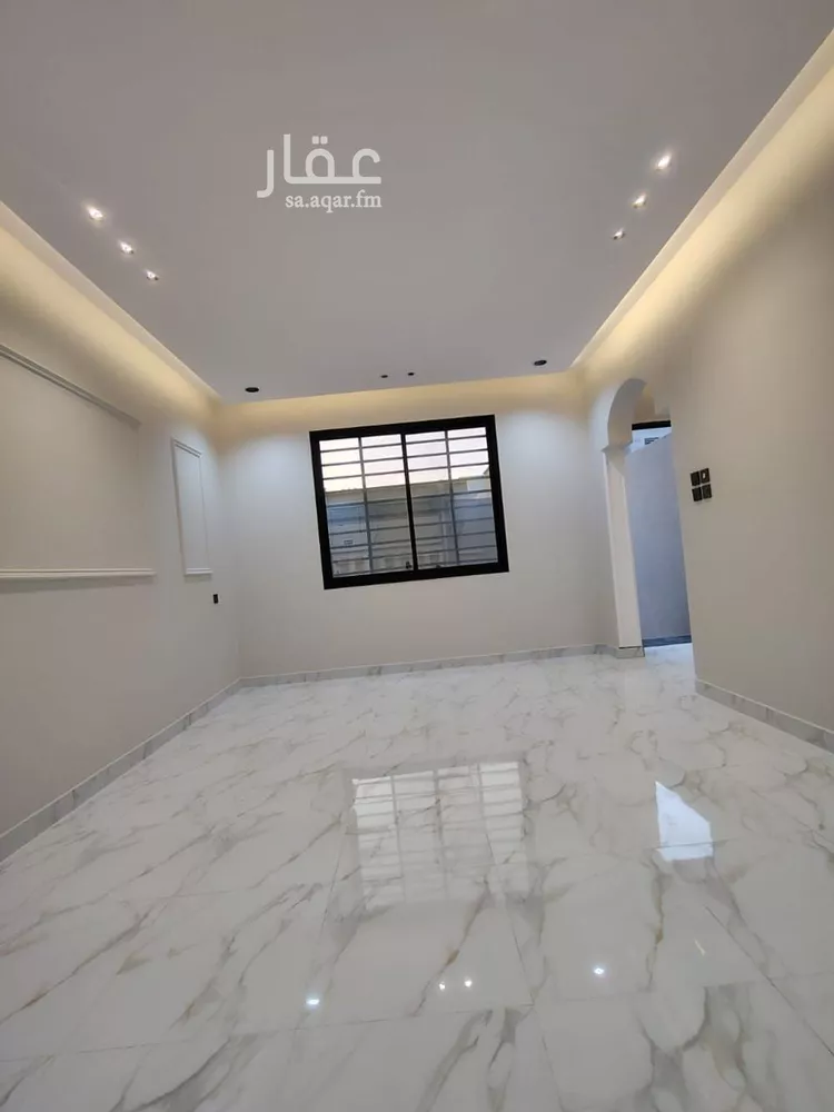 Floor for Sale in Khamis Mushait Al Wahah 8