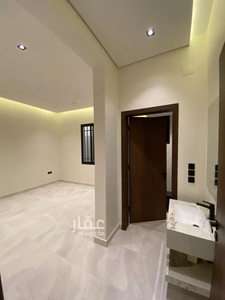 دور للبيع في شارع ابي اسحاق البكري, حي الوسام, مدينة خميس مشيط, منطقة عسير 13