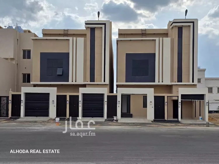 دور للبيع في شارع احمد بن محمد بن علي البسكري, حي الورود, مدينة خميس مشيط, منطقة عسير