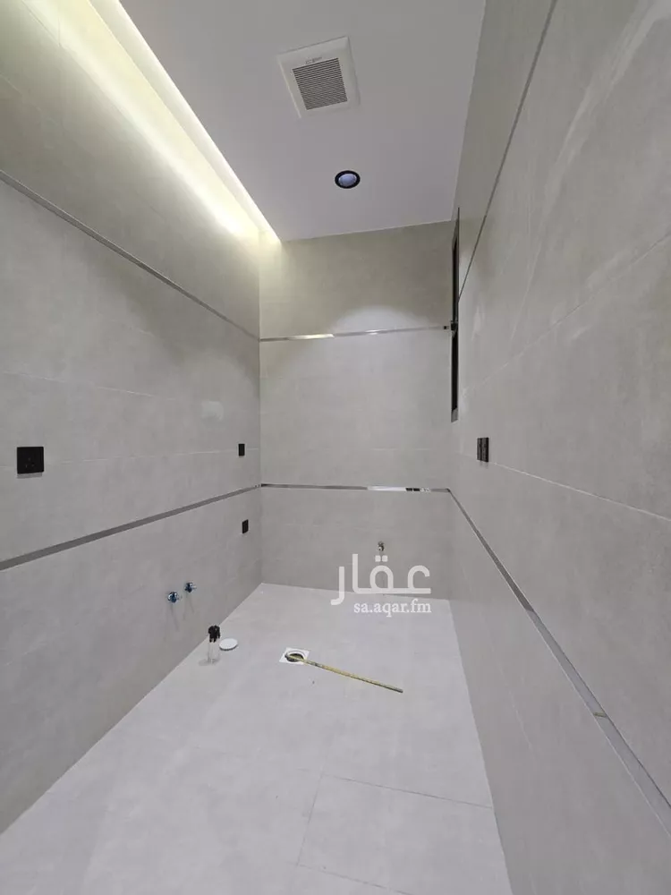 Floor for Sale in Ahad Rufaidah Al Aziziyah 21
