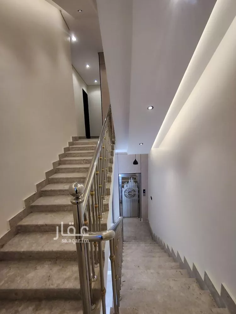دور للبيع في شارع شارع عتبة بن غزوان, حي المروج, مدينة أبها, منطقة عسير صورة 5