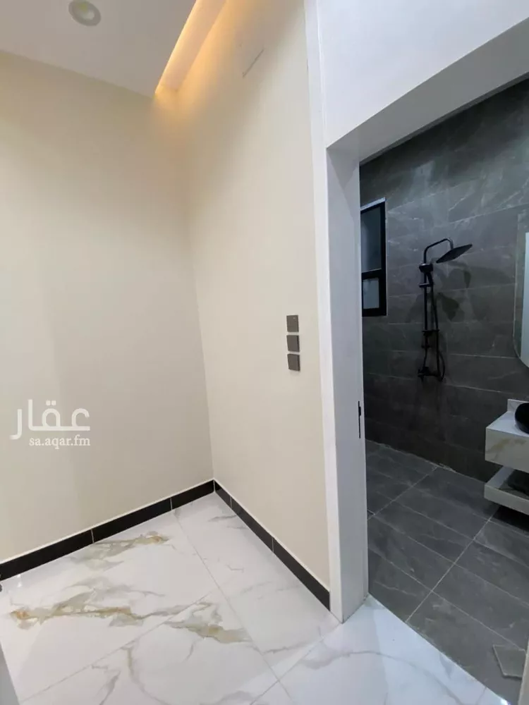 دور للبيع في شارع ابي القاسم الشافعي, حي النور, مدينة خميس مشيط, منطقة عسير صورة 4