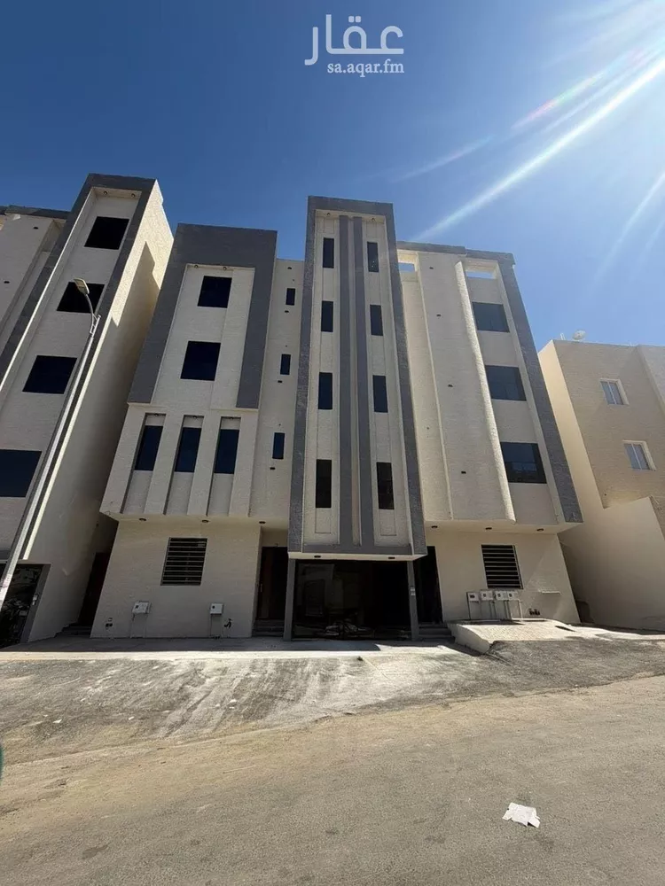 دور للبيع في شارع 166 الروابي, حي الروابي, مدينة أبها, منطقة عسير