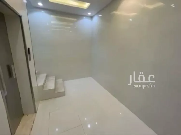 شقة للبيع في شارع شيبان بن محرز, حي الربيع, مدينة خميس مشيط, منطقة عسير صورة 3