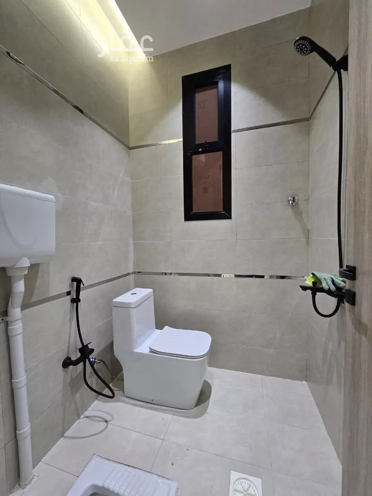 Floor for Sale in Ahad Rufaidah Al Aziziyah 17