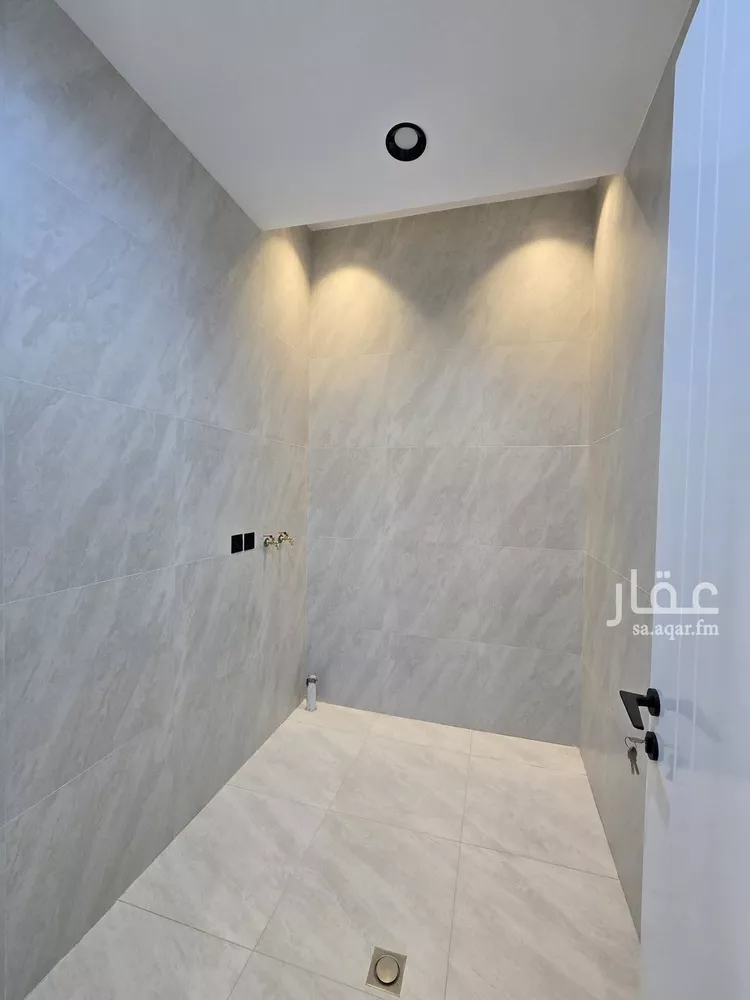 شقة للبيع في شارع ابي اسحاق البكري, حي الوسام, مدينة خميس مشيط, منطقة عسير 19