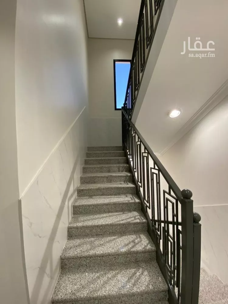 شقة للبيع في شارع المعلاة 94, حي المعلاة, مدينة أحد رفيدة, منطقة عسير صورة 2