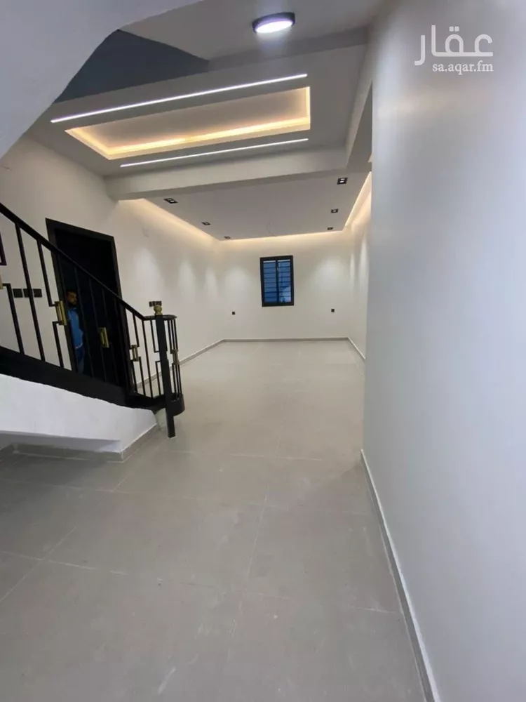 شقة للبيع في شارع الزهور, حي الزهور, مدينة أبها, منطقة عسير صورة 5