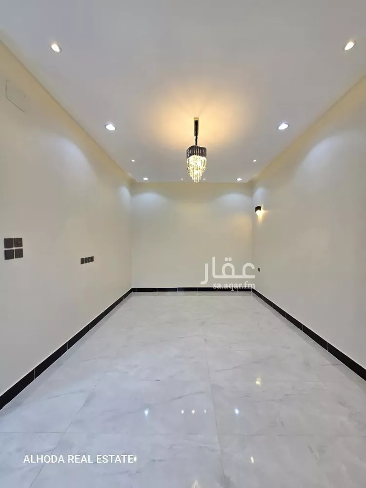 Floor for Sale in Khamis Mushait Al Mamurah 13