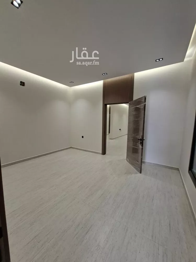 دور للبيع في شارع احمد بن عفيف, حي الجنادرية, مدينة الرياض, منطقة الرياض صورة 5