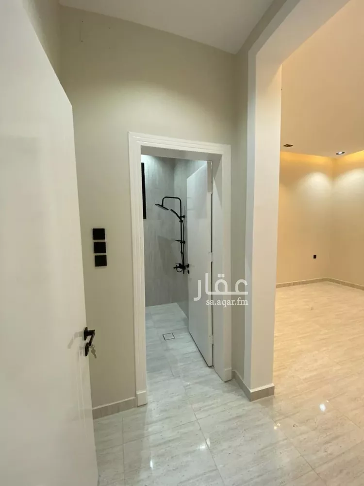دور للبيع في شارع الورود, حي الورود, مدينة خميس مشيط, منطقة عسير صورة 5