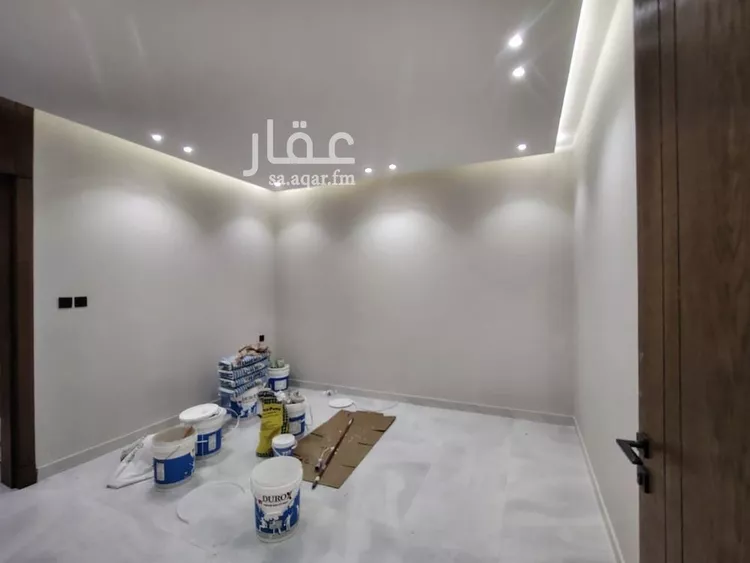 دور للبيع في شارع بكر بن جبلة, حي المروج, مدينة أبها, منطقة عسير صورة 3