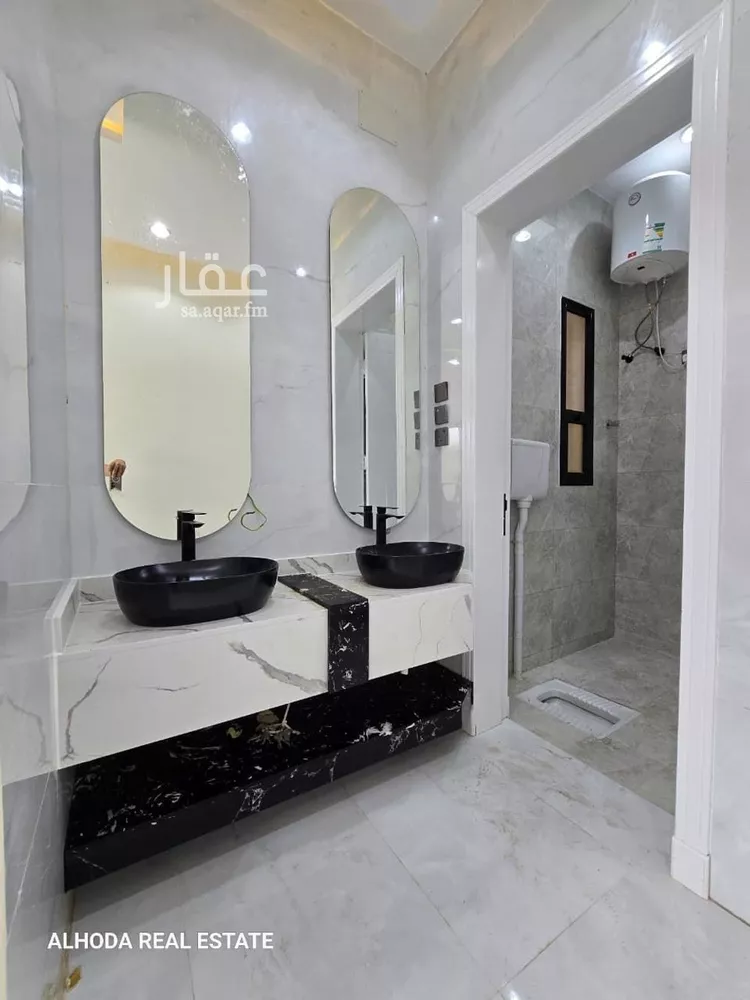Floor for Sale in Khamis Mushait Al Mamurah 16