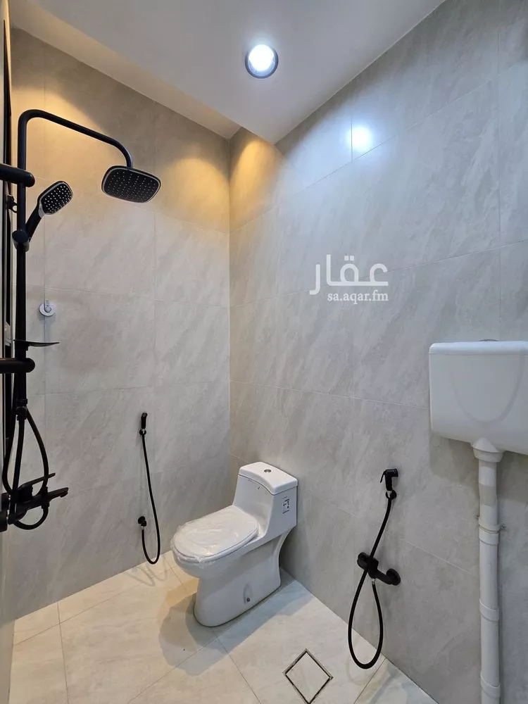 شقة للبيع في شارع ابي اسحاق البكري, حي الوسام, مدينة خميس مشيط, منطقة عسير 23