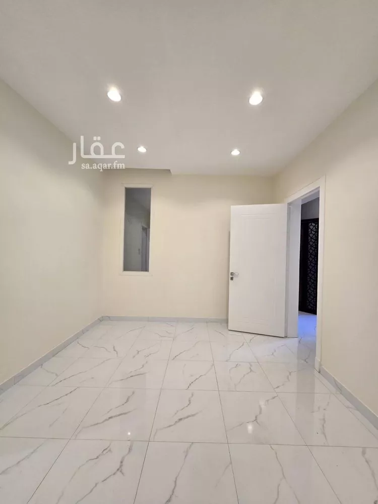 شقة للبيع في شارع الكاس, حي الظرفة, مدينة خميس مشيط, منطقة عسير صورة 5