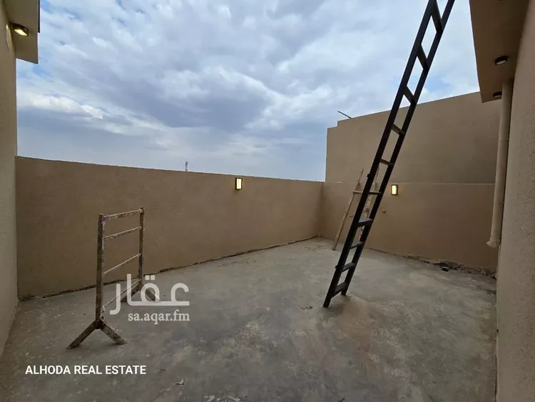 دور للبيع في شارع احمد بن محمد بن علي البسكري, حي الورود, مدينة خميس مشيط, منطقة عسير 7