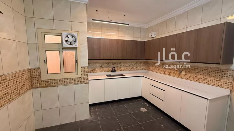 شقة للإيجار في شارع الشارقة, حي الياسمين, مدينة الرياض, منطقة الرياض صورة 2