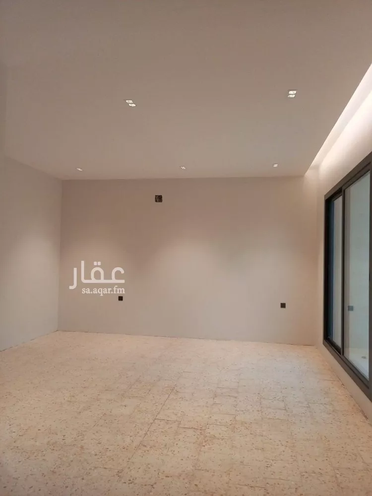 فيلا للبيع في شارع عبدالله المنيعي, حي العارض, مدينة الرياض, منطقة الرياض صورة 5