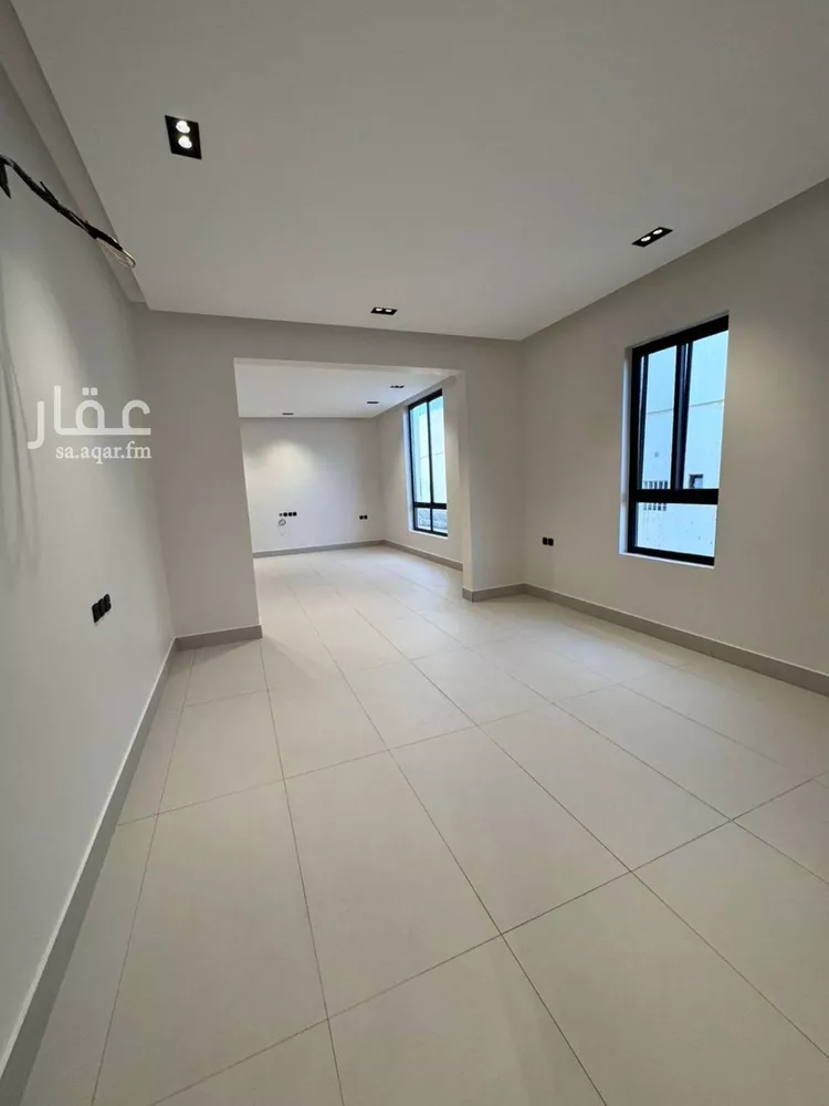 دور للبيع في شارع عويمر بن أبي عدي, حي الأندلس, مدينة الرياض, منطقة الرياض صورة 2