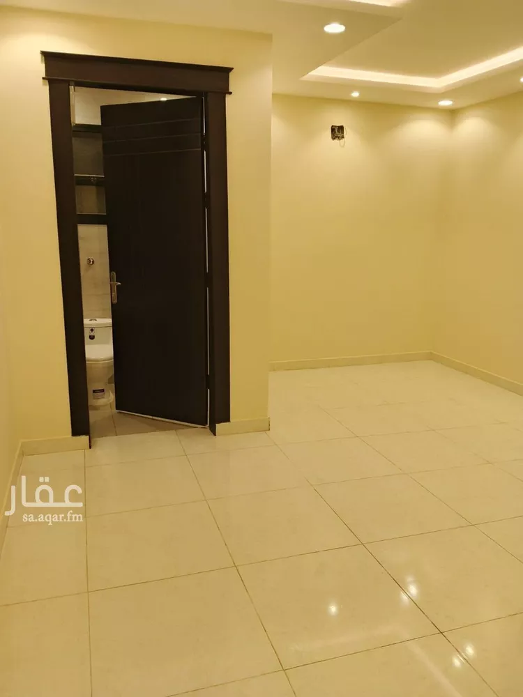 فيلا للإيجار في شارع أبي الثناء محمود العدل, حي العارض, مدينة الرياض, منطقة الرياض صورة 5