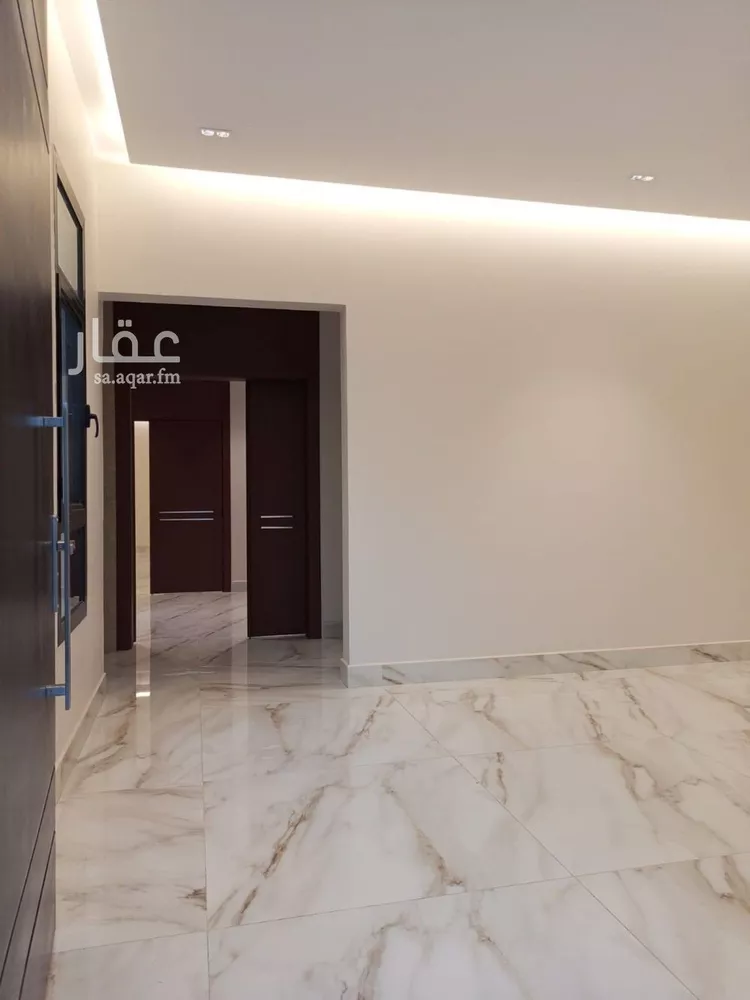 فيلا للبيع في شارع عبدالله المنيعي, حي العارض, مدينة الرياض, منطقة الرياض صورة 4