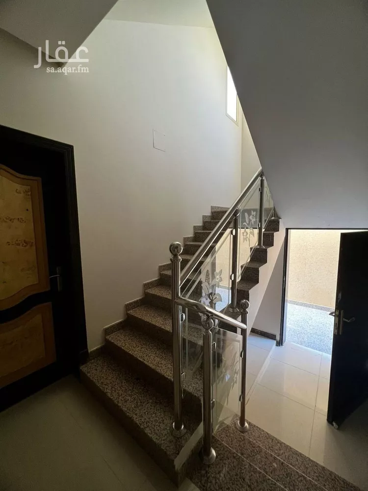 فيلا للإيجار في شارع يحيى الذماري, حي المهدية, مدينة الرياض, منطقة الرياض صورة 5