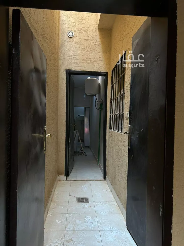 غرفة للإيجار في شارع العباس بن عبدالله, حي المونسية, مدينة الرياض, منطقة الرياض