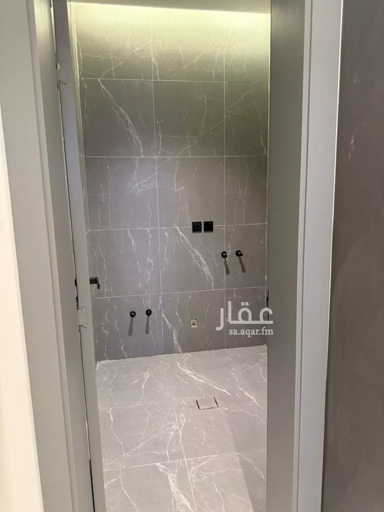 شقة للإيجار في شارع عبدالله الخزرجي, حي العارض, مدينة الرياض, منطقة الرياض صورة 5