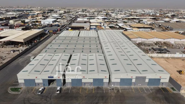 مستودع للإيجار في شارع يحيى البرمكي, حي الجزيرة, مدينة الرياض, منطقة الرياض 7