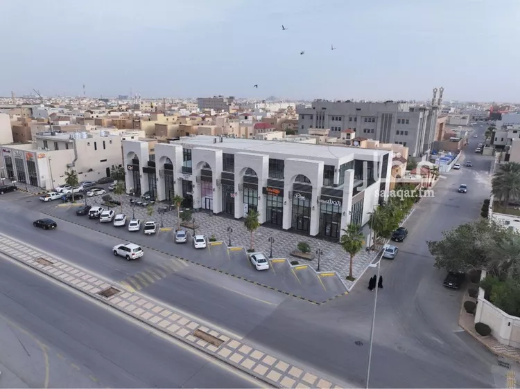مجمع للإيجار في شارع وكيع بن الجراح, حي الريان, مدينة بريده, منطقة القصيم صورة 3
