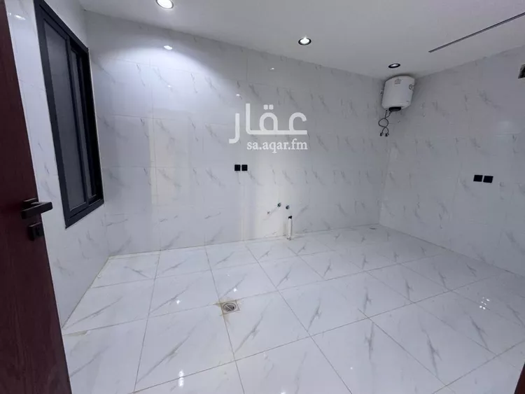 دور للبيع في شارع احمد بن جعفر القفطي, حي العوالي, مدينة الرياض, منطقة الرياض صورة 5