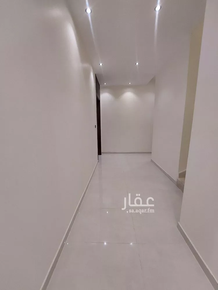 فيلا للبيع في شارع أبي زيد البلخي, حي ظهرة لبن, مدينة الرياض, منطقة الرياض 22