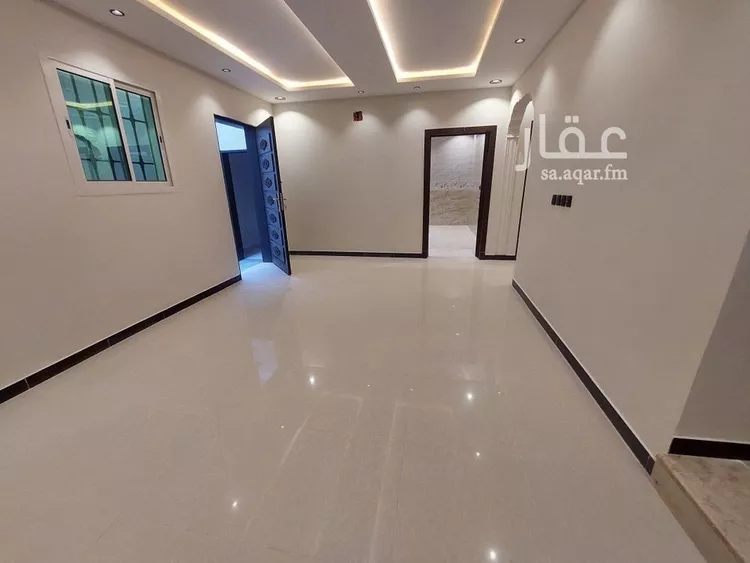 فيلا للبيع في شارع رقم 142, حي ظهرة لبن, مدينة الرياض, منطقة الرياض صورة 4