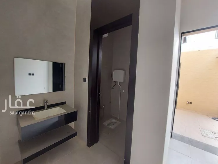 دور للبيع في شارع إسماعيل بن عيسى المرشدي, حي طويق, مدينة الرياض, منطقة الرياض صورة 5